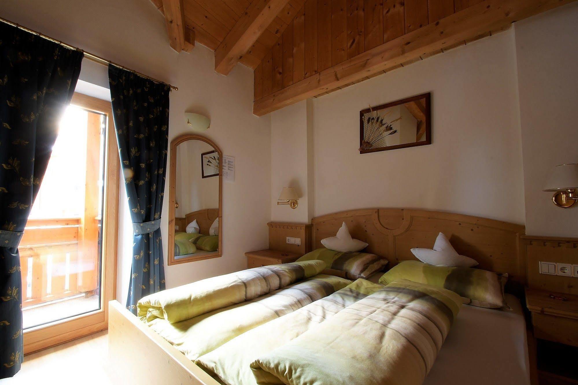 Pension Mirandola Кольфоско Экстерьер фото